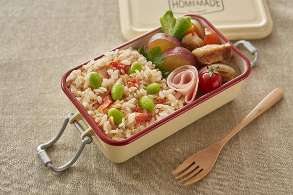 ツナ缶でコクうま炊き込みご飯